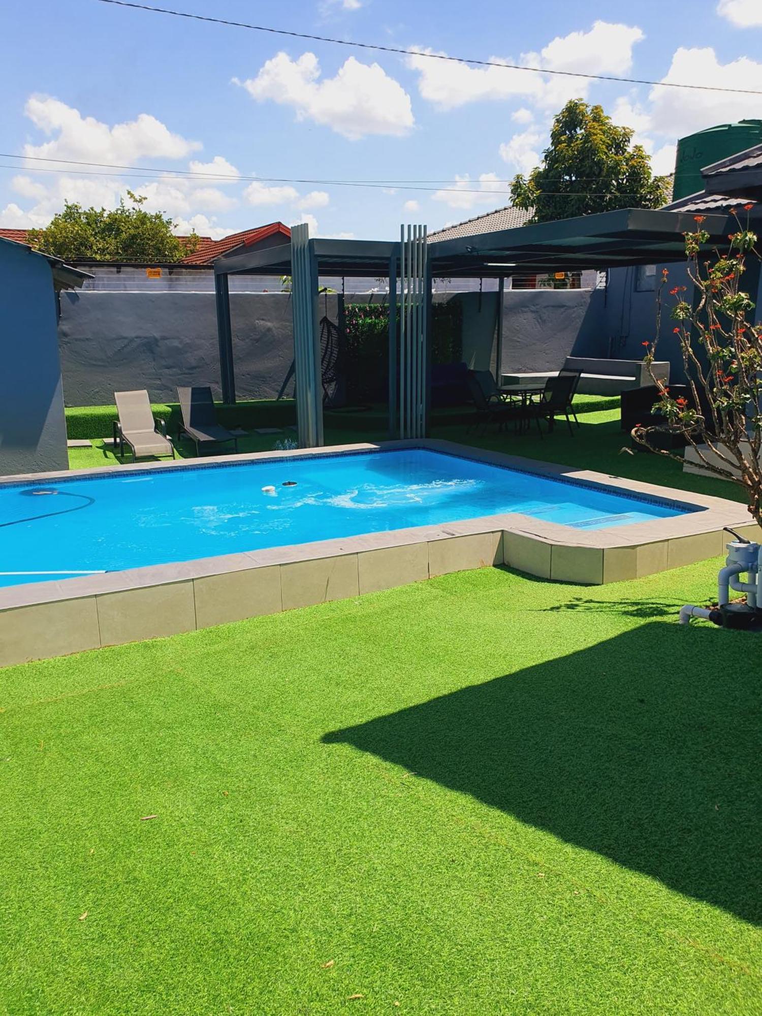 The Greenary Guest House And Restaurant Thohoyandou Exterior photo
